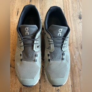 Men’s on cloud shoes